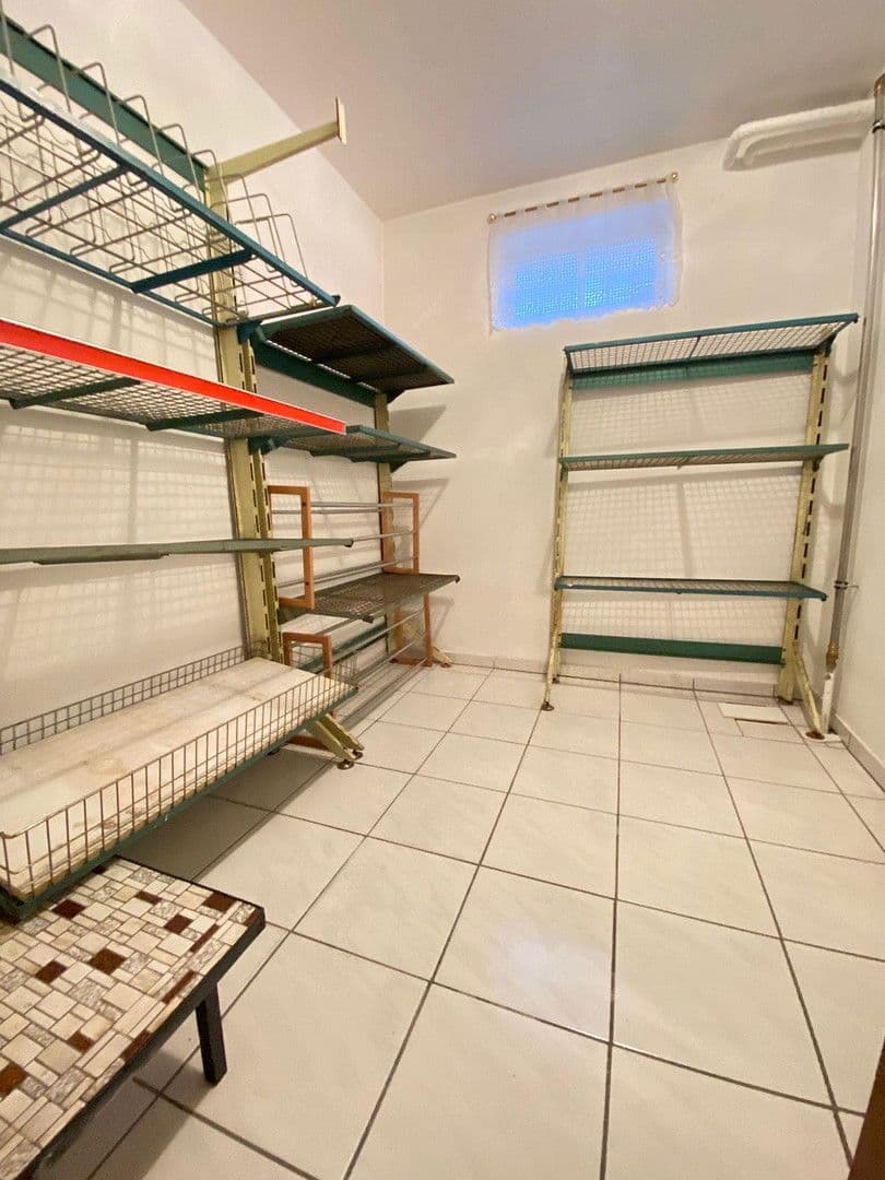 Predaj domu 153 m², pozemek 212 m², Bietigheim, Bádensko-Wurttembersko Predaj domu 153 m², pozemek 212 m², Bietigheim, Bádensko-Wurttembersko