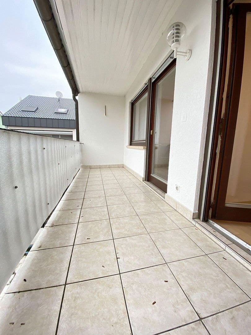 Predaj domu 153 m², pozemek 212 m², Bietigheim, Bádensko-Wurttembersko Predaj domu 153 m², pozemek 212 m², Bietigheim, Bádensko-Wurttembersko