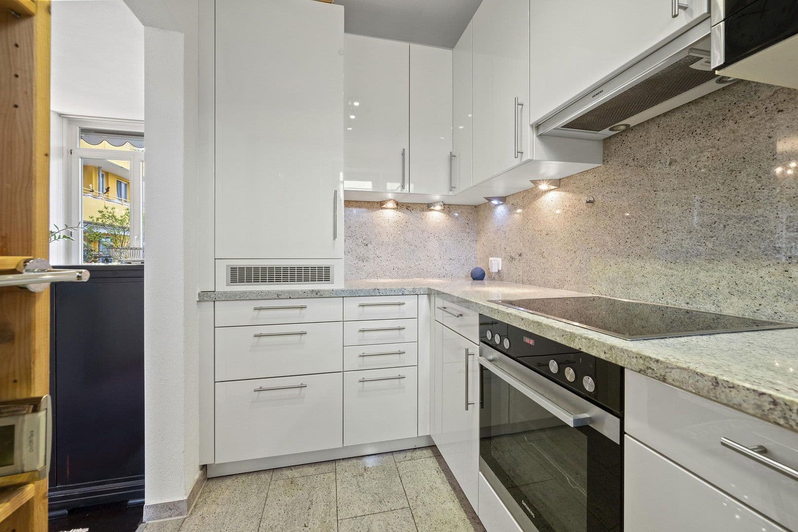 Predaj bytu 3-izbový 94 m², München, Bavorsko Predaj bytu 3-izbový 94 m², München, Bavorsko