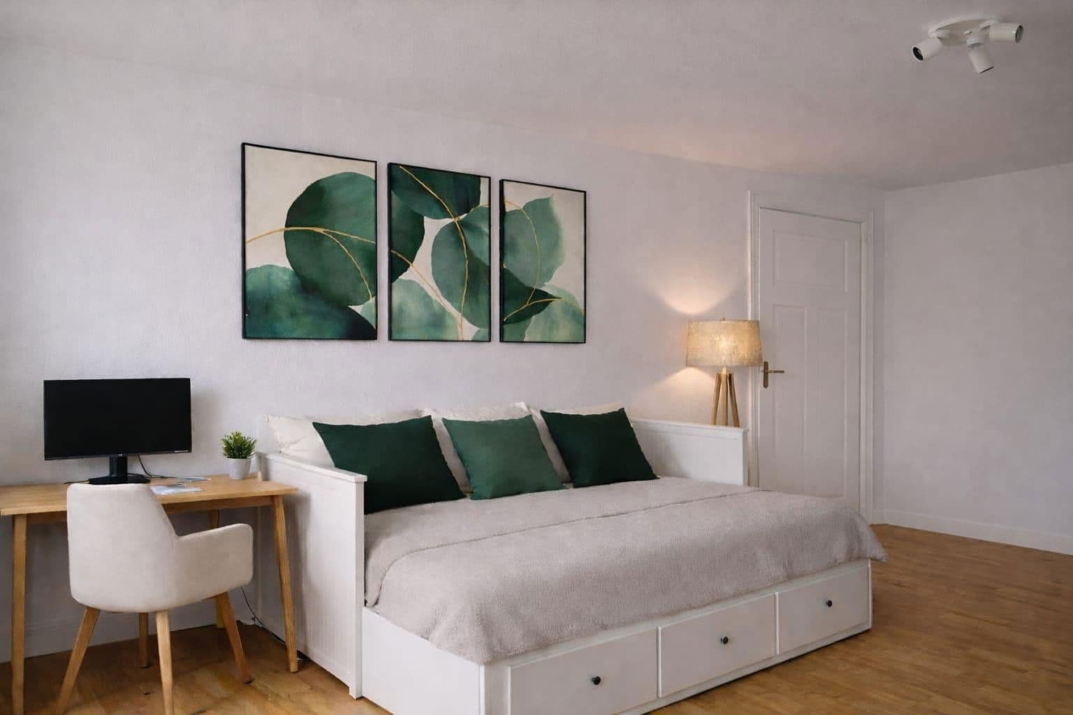 Predaj bytu 3-izbový 94 m², Frankfurt am Main, Hesensko Predaj bytu 3-izbový 94 m², Frankfurt am Main, Hesensko