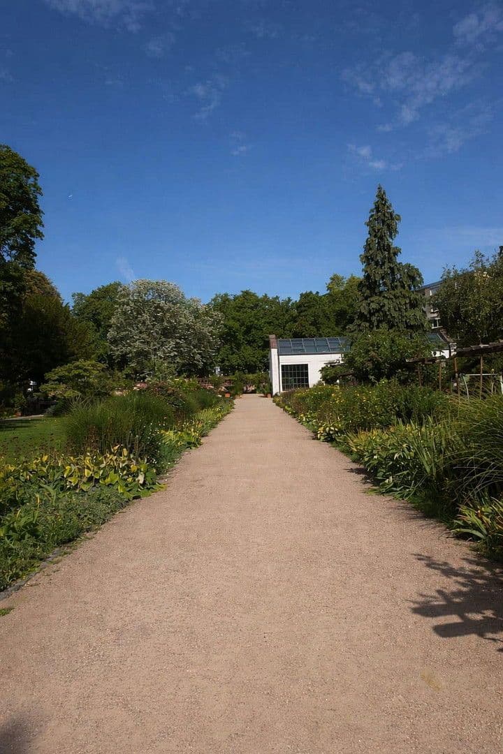 Predaj bytu 3-izbový 94 m², Frankfurt am Main, Hesensko Predaj bytu 3-izbový 94 m², Frankfurt am Main, Hesensko