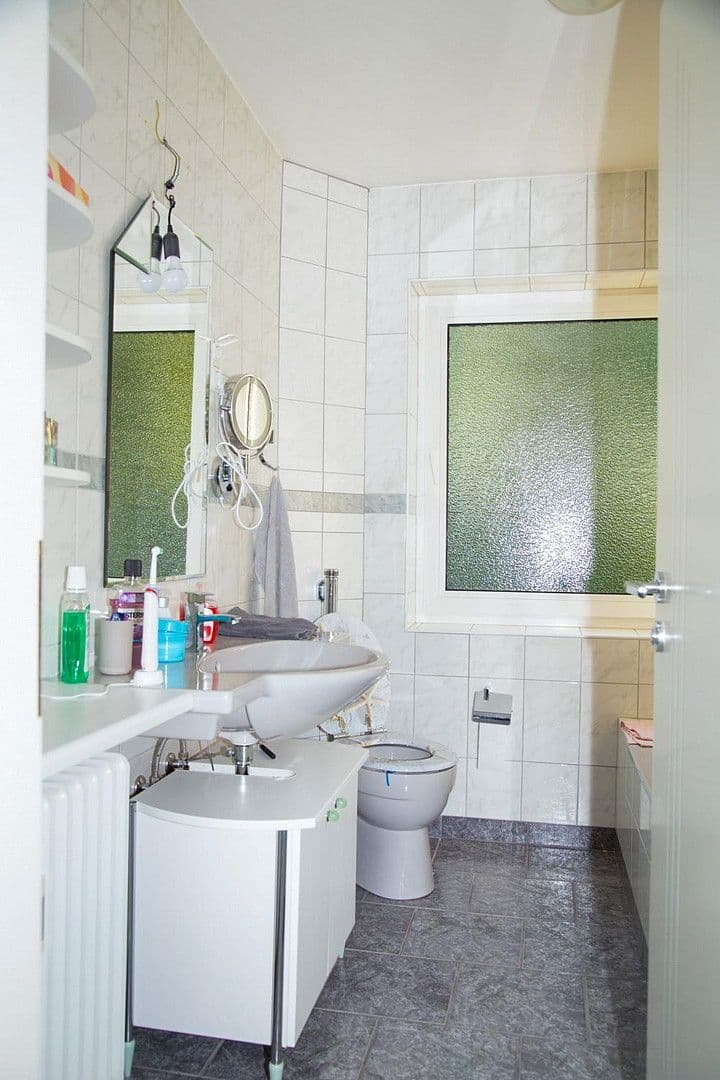 Prenájom bytu 1-izbový 20 m², München, Bavorsko Prenájom bytu 1-izbový 20 m², München, Bavorsko