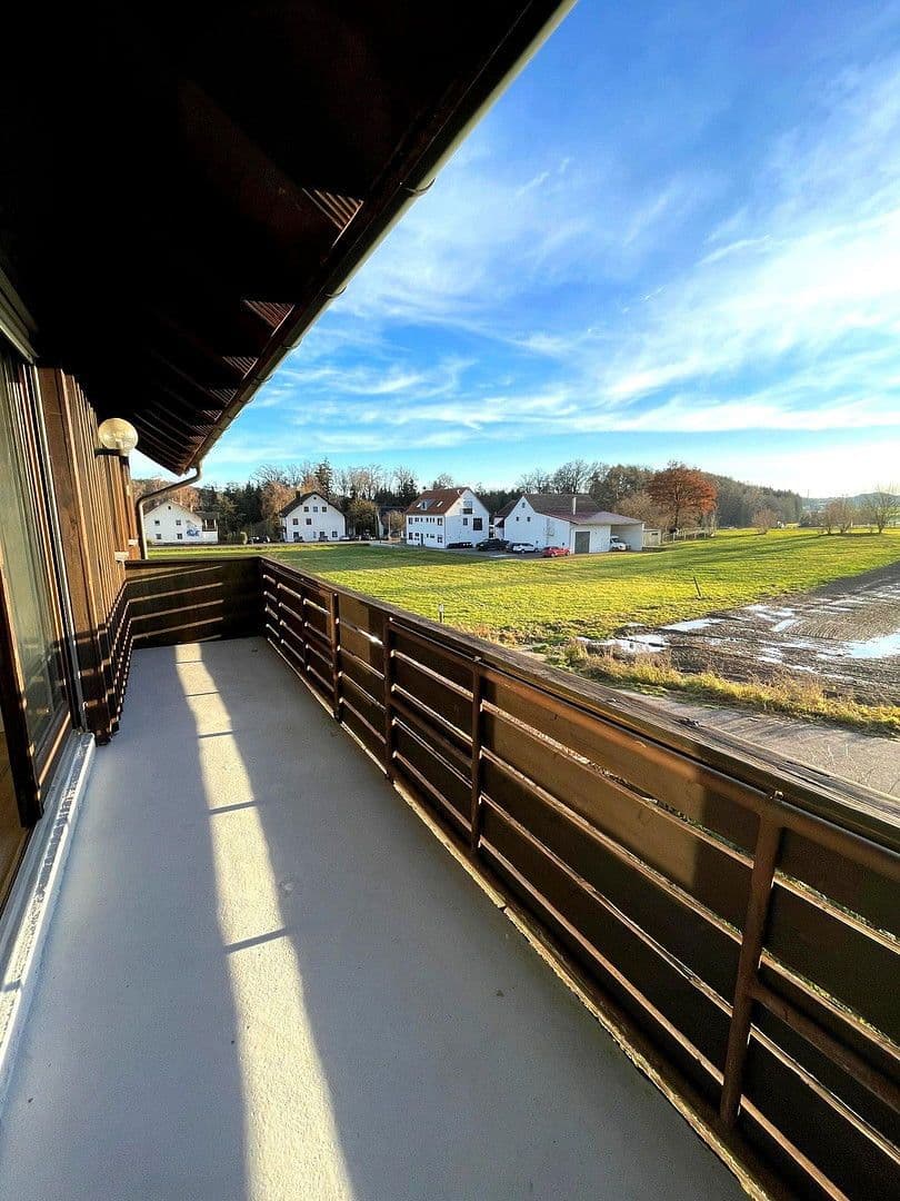 Prenájom bytu 3-izbový 81 m², Hopfenstr. 4, Rudelzhausen, Bavorsko Prenájom bytu 3-izbový 81 m², Hopfenstr. 4, Rudelzhausen, Bavorsko