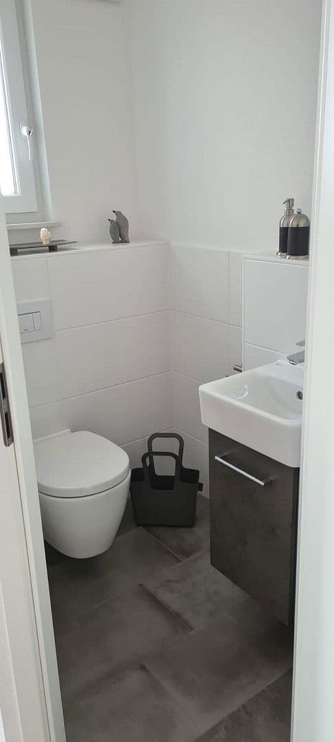 Predaj domu 163 m², pozemek 197 m², Mainz, Porýnie-Falcko Predaj domu 163 m², pozemek 197 m², Mainz, Porýnie-Falcko