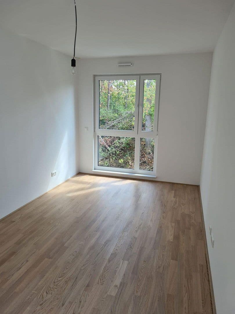 Predaj domu 163 m², pozemek 197 m², Mainz, Porýnie-Falcko Predaj domu 163 m², pozemek 197 m², Mainz, Porýnie-Falcko