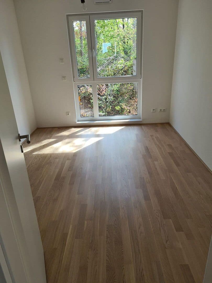 Predaj domu 163 m², pozemek 197 m², Mainz, Porýnie-Falcko Predaj domu 163 m², pozemek 197 m², Mainz, Porýnie-Falcko