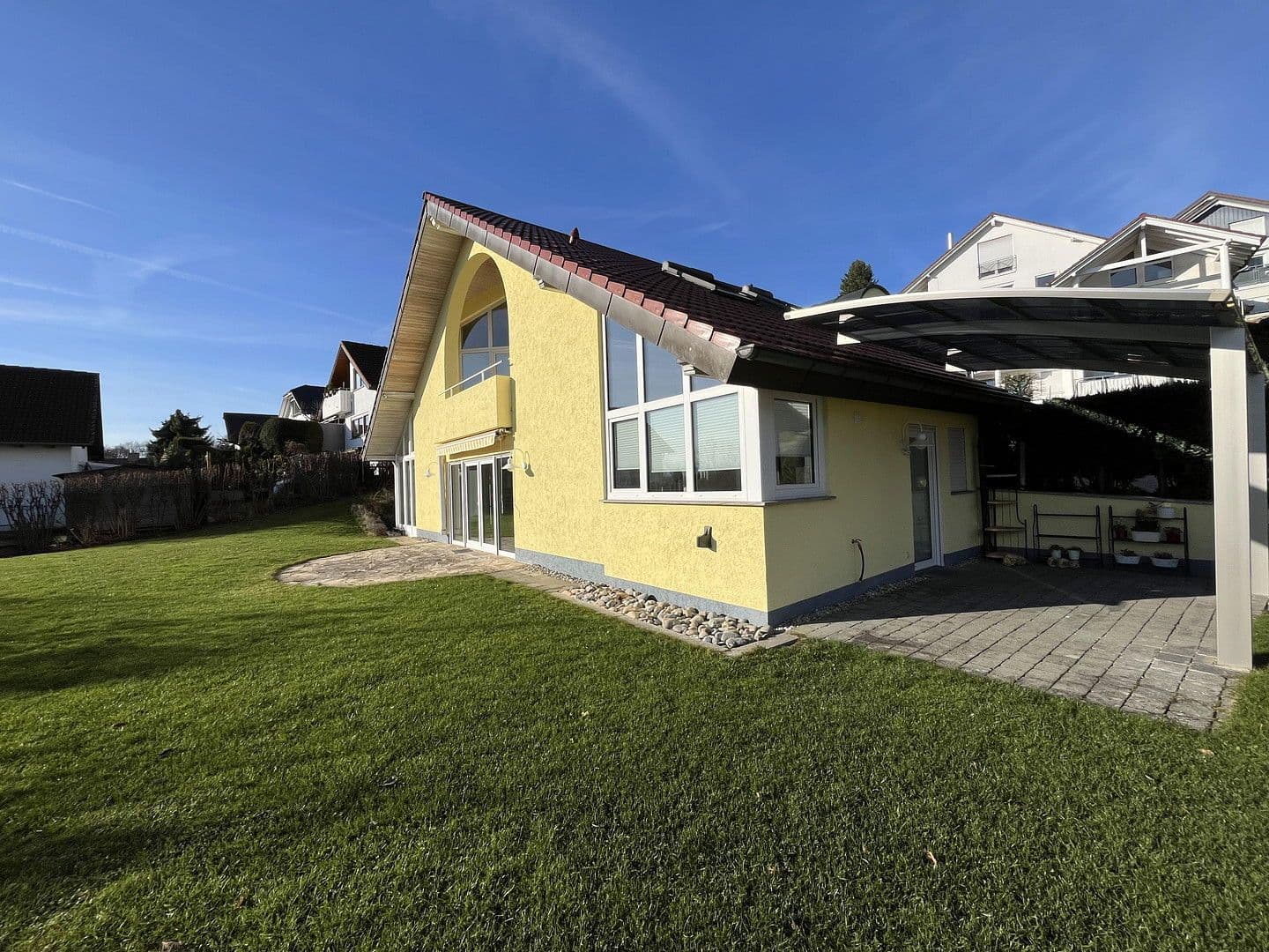 Predaj domu 130 m², pozemek 887 m², Uhingen, Bádensko-Wurttembersko Predaj domu 130 m², pozemek 887 m², Uhingen, Bádensko-Wurttembersko