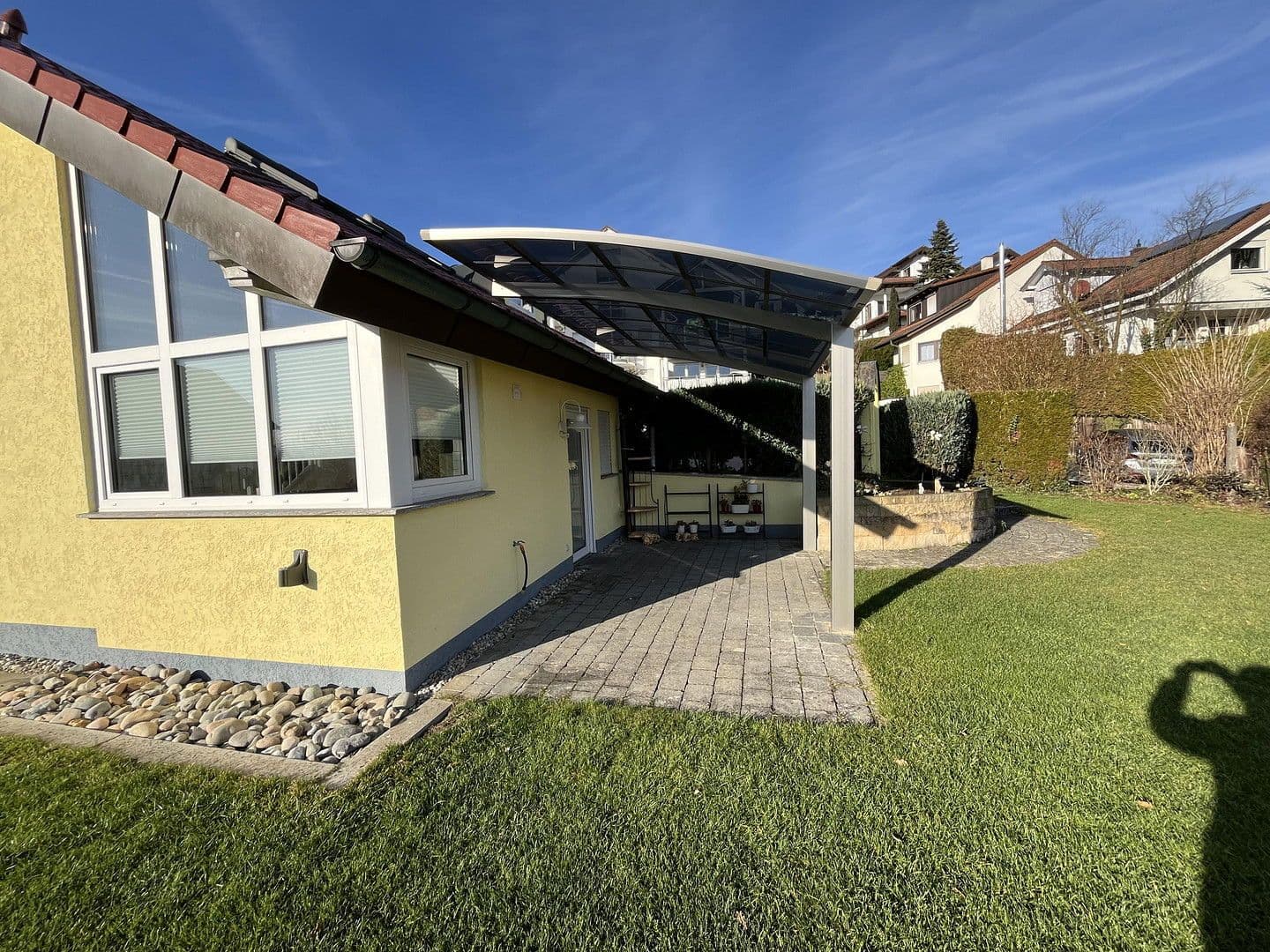 Predaj domu 130 m², pozemek 887 m², Uhingen, Bádensko-Wurttembersko Predaj domu 130 m², pozemek 887 m², Uhingen, Bádensko-Wurttembersko