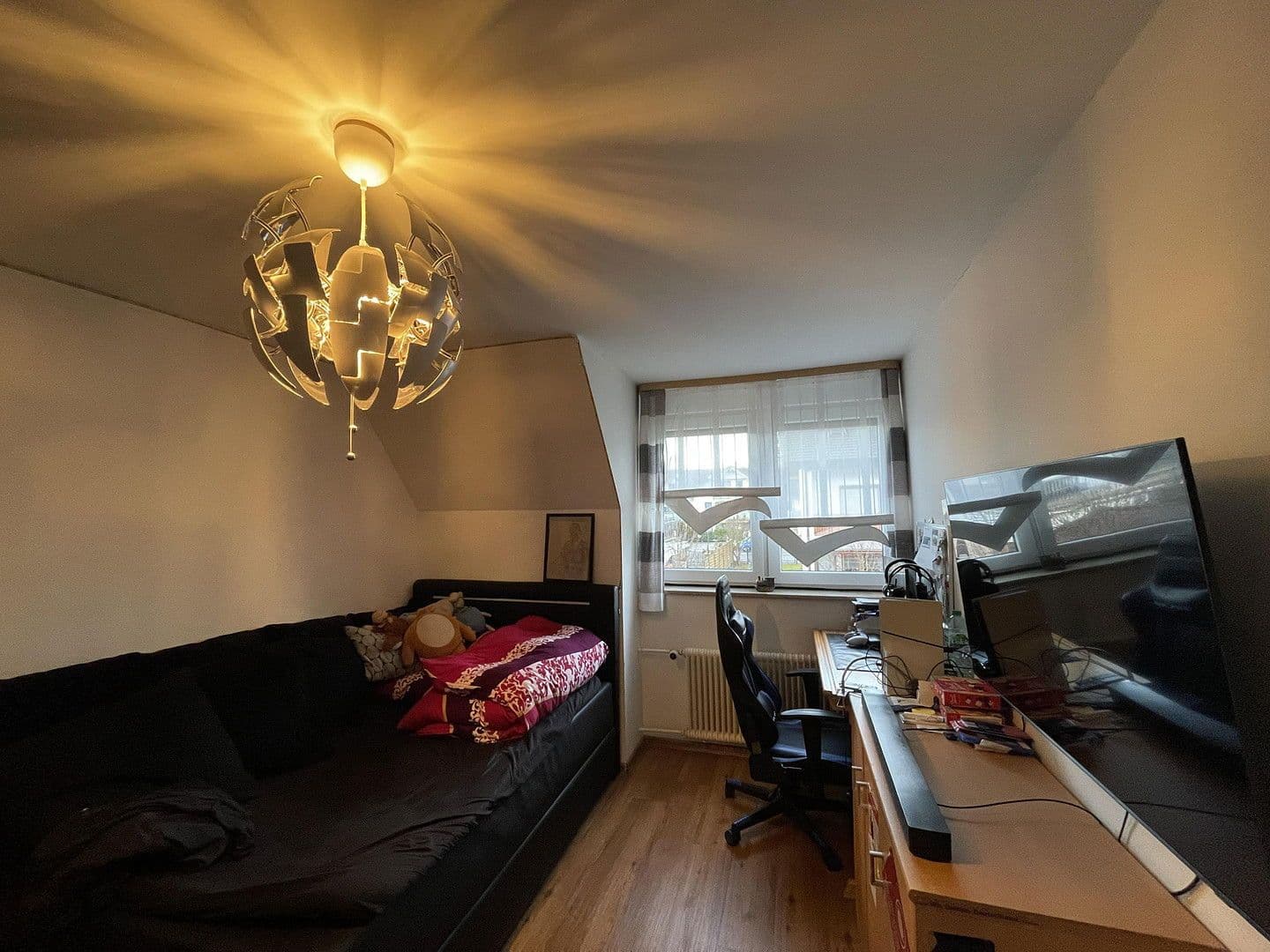 Predaj domu 104 m², pozemek 397 m², Griegweg 23a, Geretsried, Bavorsko Predaj domu 104 m², pozemek 397 m², Griegweg 23a, Geretsried, Bavorsko