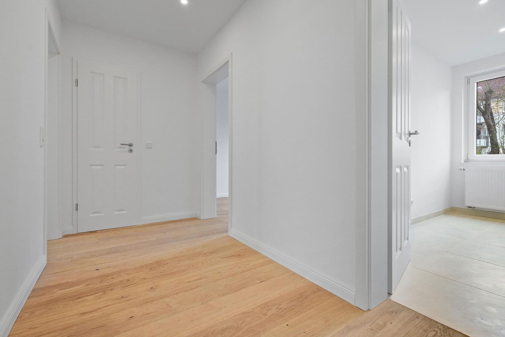 Prenájom bytu 3-izbový 64 m², Bremen, Brémy Prenájom bytu 3-izbový 64 m², Bremen, Brémy