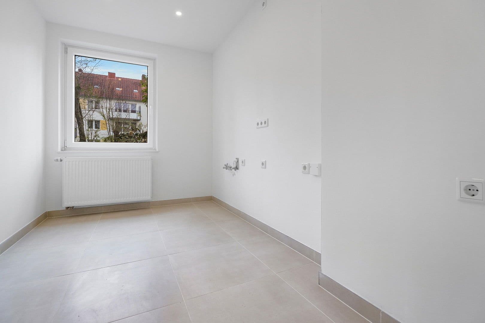 Prenájom bytu 3-izbový 64 m², Bremen, Brémy Prenájom bytu 3-izbový 64 m², Bremen, Brémy