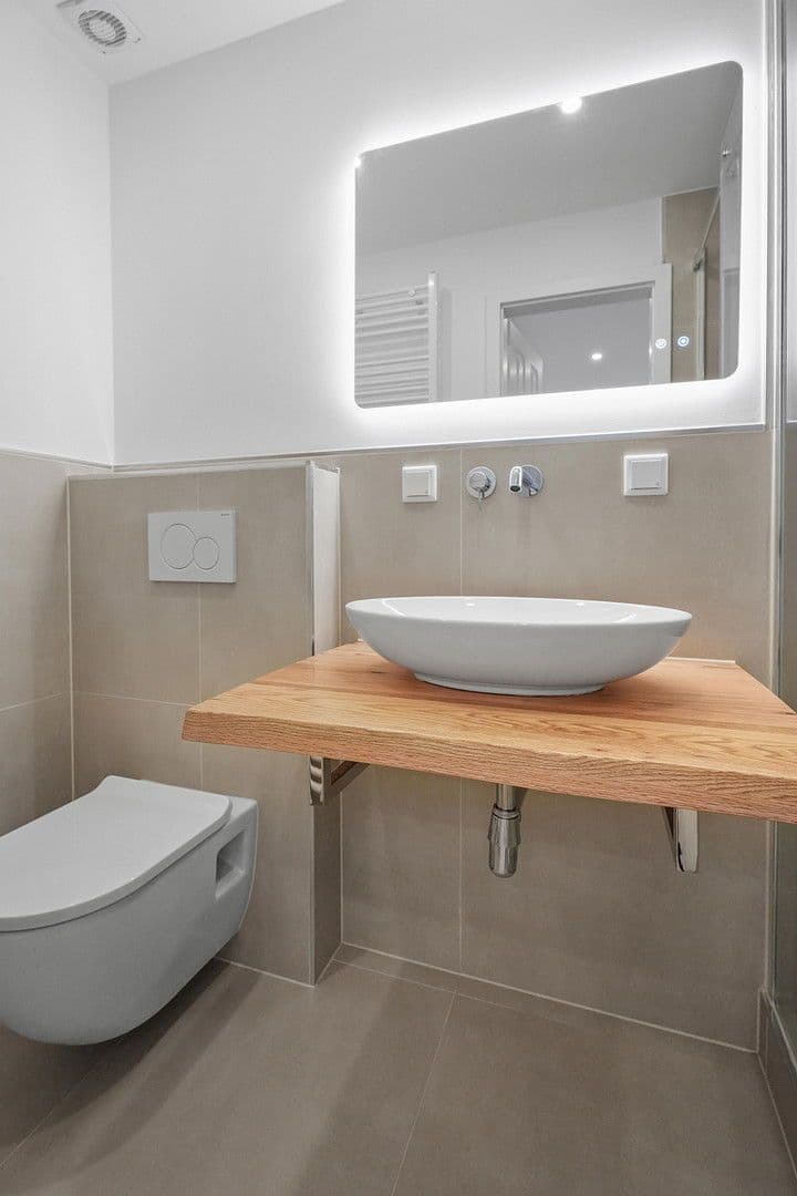 Prenájom bytu 3-izbový 64 m², Bremen, Brémy Prenájom bytu 3-izbový 64 m², Bremen, Brémy