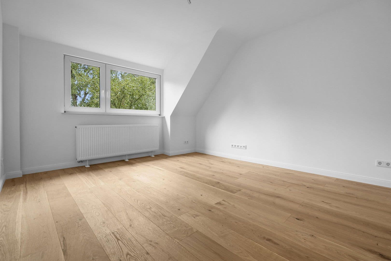 Prenájom bytu 3-izbový 52 m², Bremen, Brémy Prenájom bytu 3-izbový 52 m², Bremen, Brémy