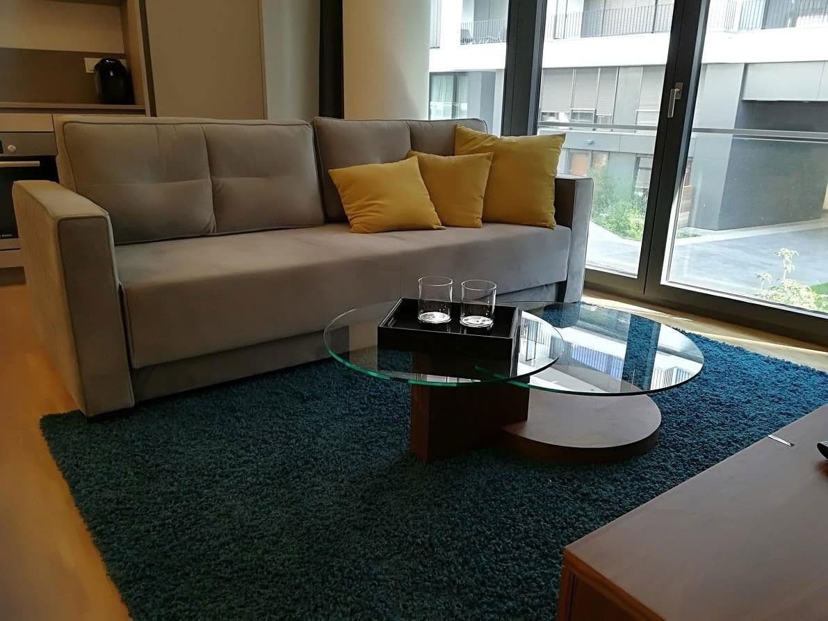 Prenájom bytu 2-izbový 51 m², Chausseestraße 37, Berlin, Berlín Prenájom bytu 2-izbový 51 m², Chausseestraße 37, Berlin, Berlín