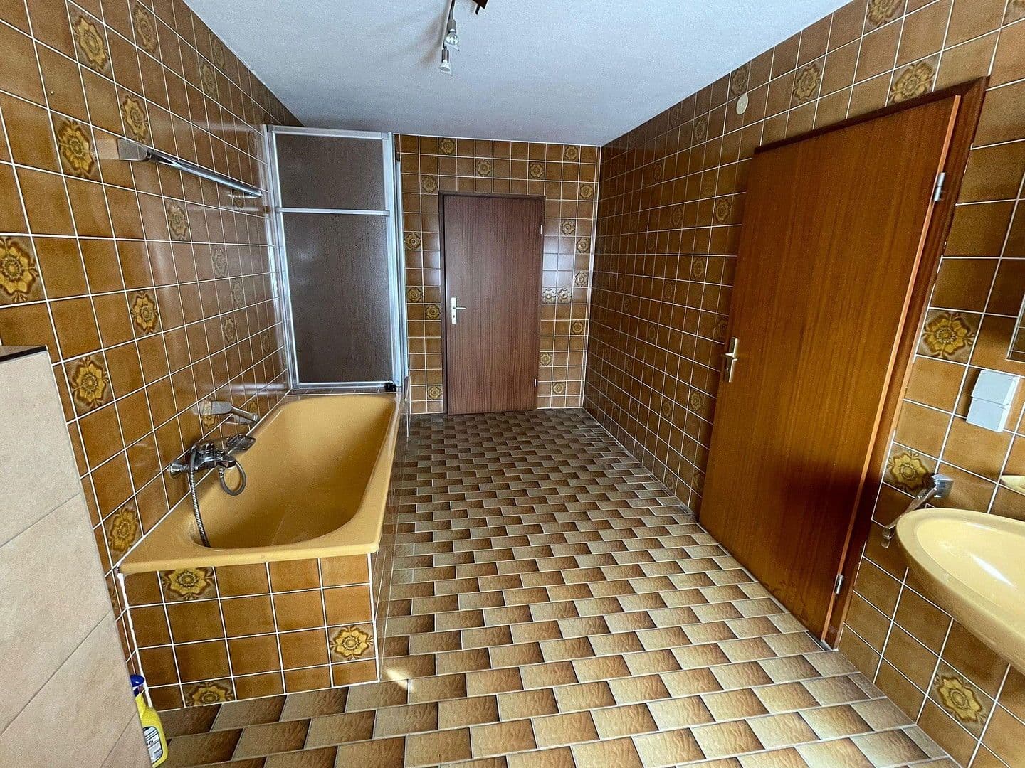 Predaj domu 126 m², pozemek 660 m², Gondelsheim, Bádensko-Wurttembersko Predaj domu 126 m², pozemek 660 m², Gondelsheim, Bádensko-Wurttembersko