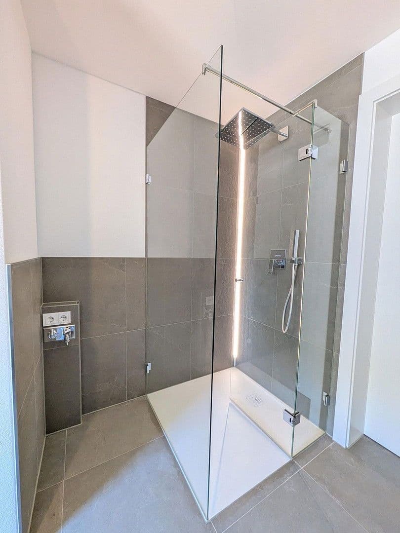 Predaj bytu 4-izbový 118 m², München, Bavorsko Predaj bytu 4-izbový 118 m², München, Bavorsko