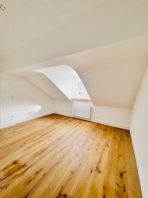 Prenájom bytu 2-izbový 53 m², Schwalbacher Straße 23, Frankfurt am Main, Hesensko Prenájom bytu 2-izbový 53 m², Schwalbacher Straße 23, Frankfurt am Main, Hesensko