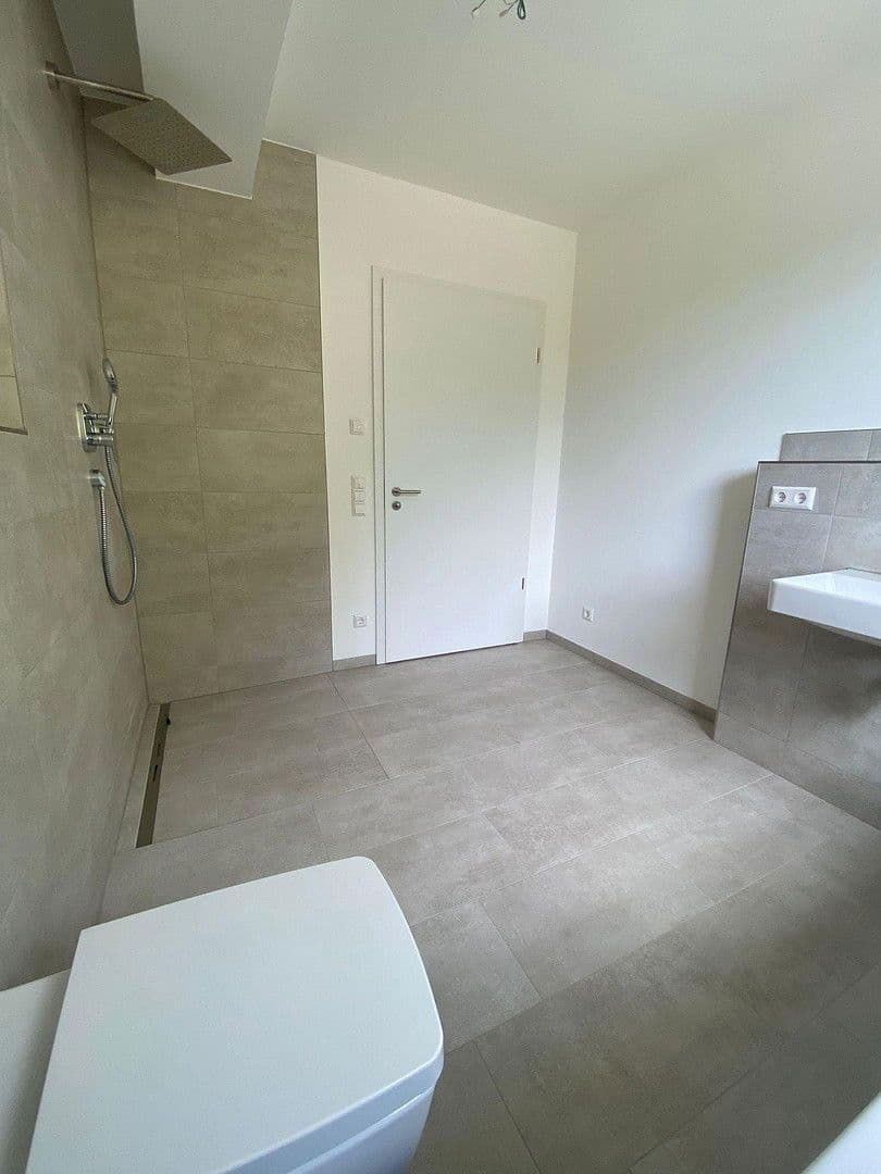 Predaj bytu 3-izbový 120 m², Haiterbach, Bádensko-Wurttembersko Predaj bytu 3-izbový 120 m², Haiterbach, Bádensko-Wurttembersko