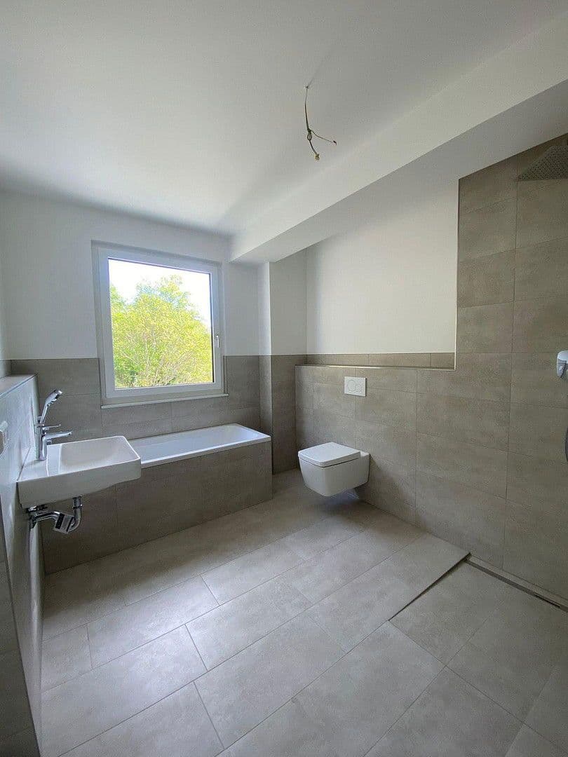 Predaj bytu 3-izbový 120 m², Haiterbach, Bádensko-Wurttembersko Predaj bytu 3-izbový 120 m², Haiterbach, Bádensko-Wurttembersko