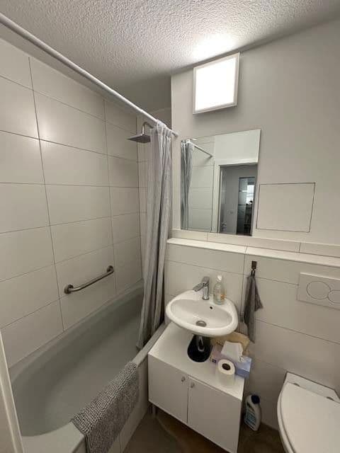 Prenájom bytu 2-izbový 48 m², Roritzerstr. 33, Nürnberg, Bavorsko Prenájom bytu 2-izbový 48 m², Roritzerstr. 33, Nürnberg, Bavorsko