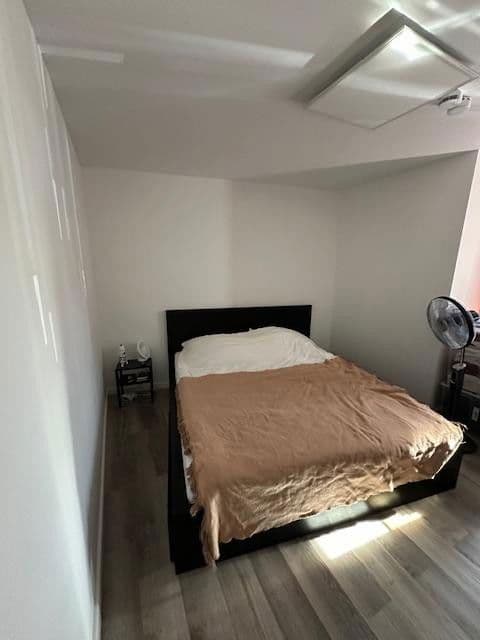 Prenájom bytu 2-izbový 48 m², Roritzerstr. 33, Nürnberg, Bavorsko Prenájom bytu 2-izbový 48 m², Roritzerstr. 33, Nürnberg, Bavorsko