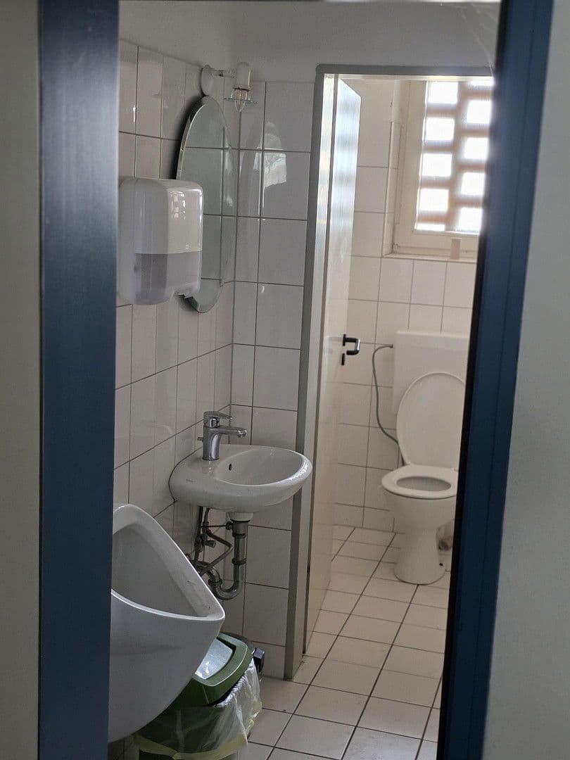 Predaj kancelárie 2.700 m², Spenglerstr. 8, Lübeck, Šlezvicko-Holštajnsko Predaj kancelárie 2.700 m², Spenglerstr. 8, Lübeck, Šlezvicko-Holštajnsko