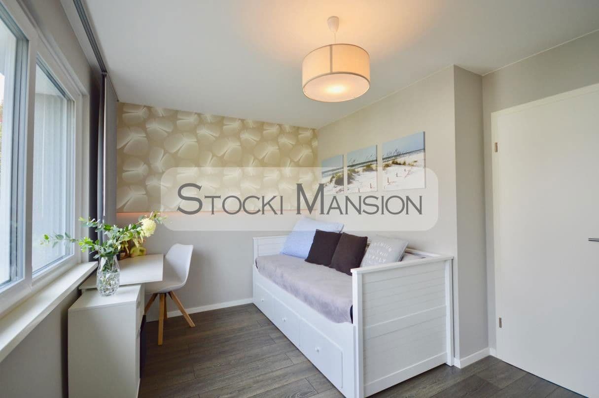 Prenájom bytu 4-izbový 111 m², Hamburg, Hamburg Prenájom bytu 4-izbový 111 m², Hamburg, Hamburg