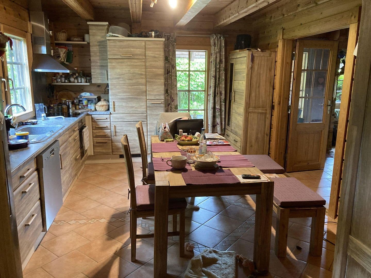 Predaj domu 136 m², pozemek 725 m², Adelshofen, Bavorsko Predaj domu 136 m², pozemek 725 m², Adelshofen, Bavorsko