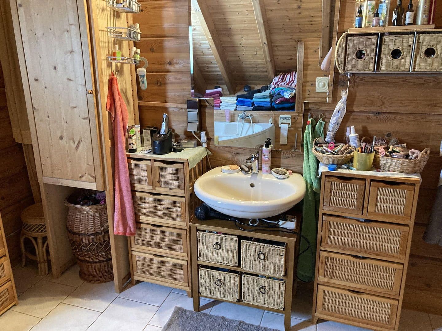 Predaj domu 136 m², pozemek 725 m², Adelshofen, Bavorsko Predaj domu 136 m², pozemek 725 m², Adelshofen, Bavorsko