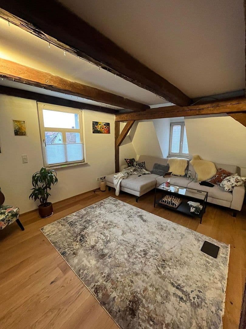 Prenájom bytu 2-izbový 101 m², Schwabach, Bavorsko Prenájom bytu 2-izbový 101 m², Schwabach, Bavorsko