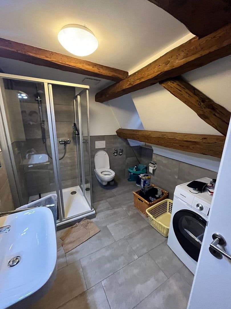 Prenájom bytu 2-izbový 101 m², Schwabach, Bavorsko Prenájom bytu 2-izbový 101 m², Schwabach, Bavorsko