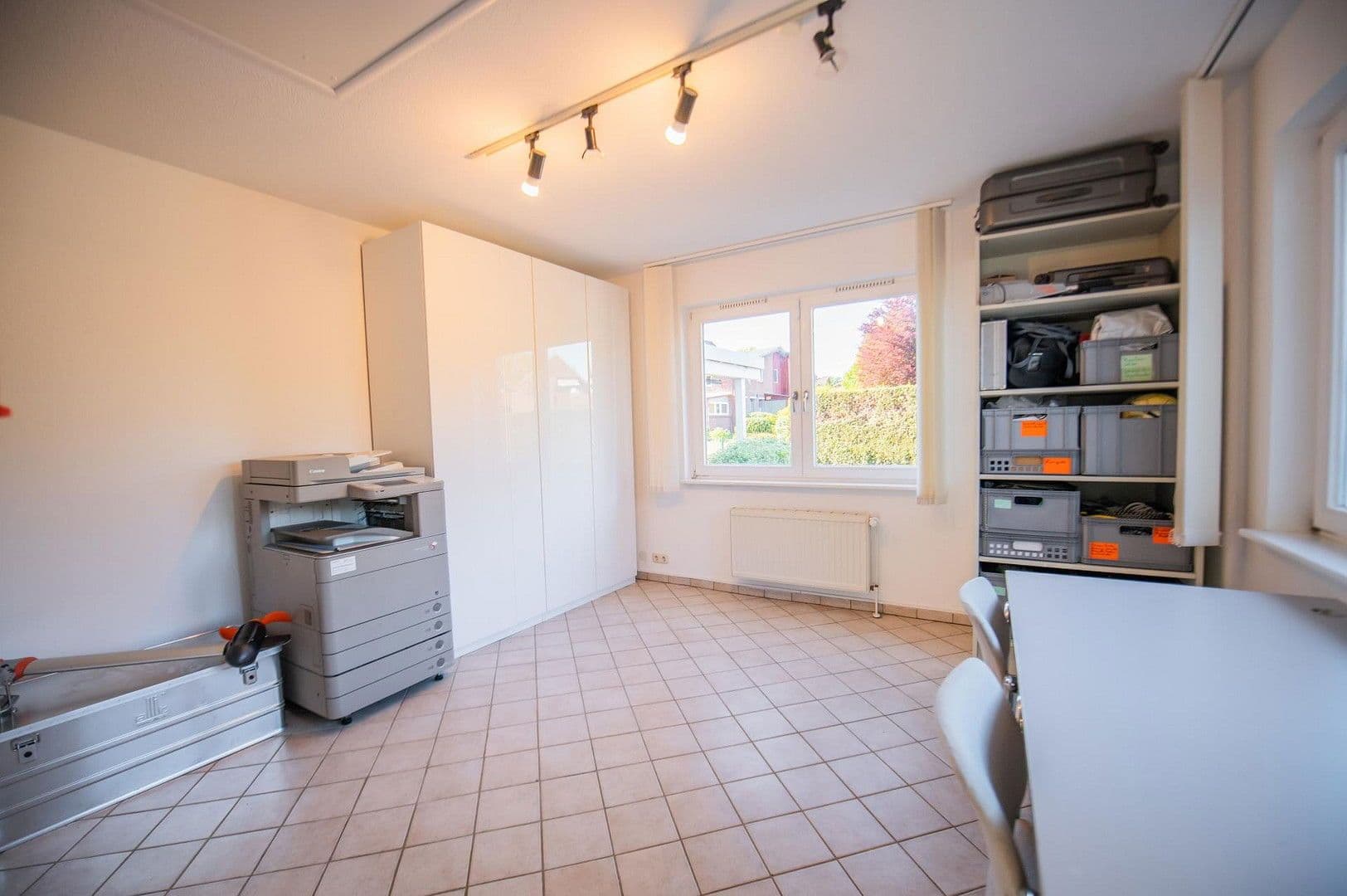 Predaj domu 182 m², pozemek 988 m², Aukrug, Šlezvicko-Holštajnsko Predaj domu 182 m², pozemek 988 m², Aukrug, Šlezvicko-Holštajnsko