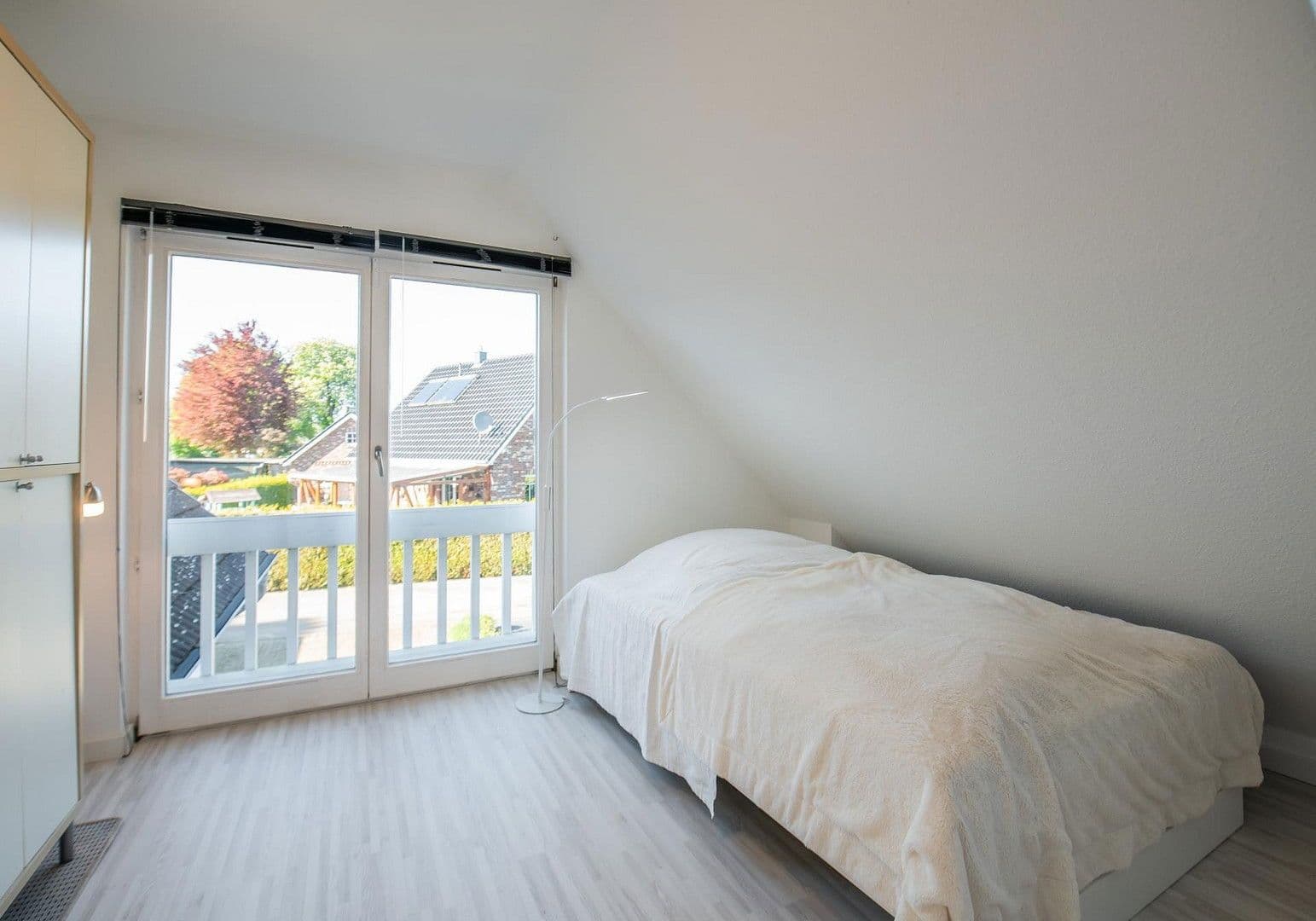 Predaj domu 182 m², pozemek 988 m², Aukrug, Šlezvicko-Holštajnsko Predaj domu 182 m², pozemek 988 m², Aukrug, Šlezvicko-Holštajnsko