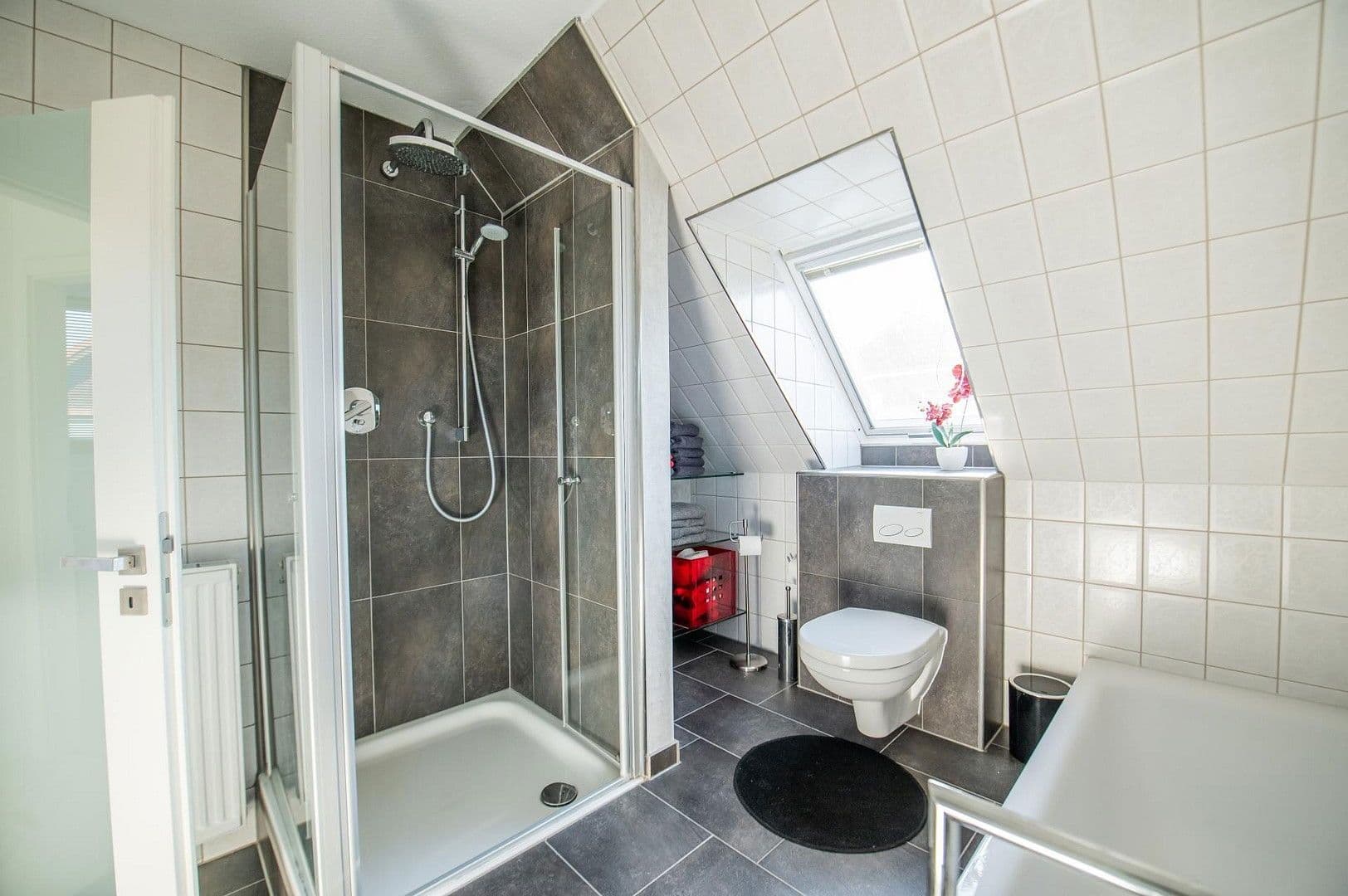 Predaj domu 182 m², pozemek 988 m², Aukrug, Šlezvicko-Holštajnsko Predaj domu 182 m², pozemek 988 m², Aukrug, Šlezvicko-Holštajnsko