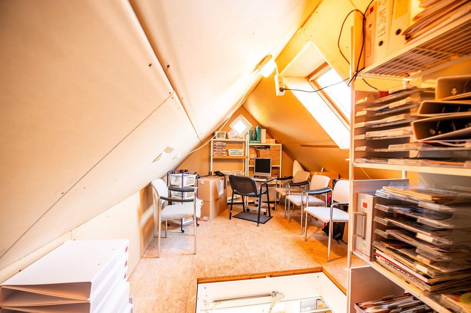 Predaj domu 182 m², pozemek 988 m², Aukrug, Šlezvicko-Holštajnsko Predaj domu 182 m², pozemek 988 m², Aukrug, Šlezvicko-Holštajnsko