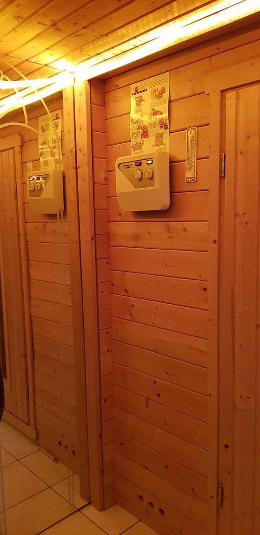 Predaj domu 200 m², pozemek 1.447 m², Johannes-Vogel-Str. 27, Seevetal, Dolné Sasko Predaj domu 200 m², pozemek 1.447 m², Johannes-Vogel-Str. 27, Seevetal, Dolné Sasko