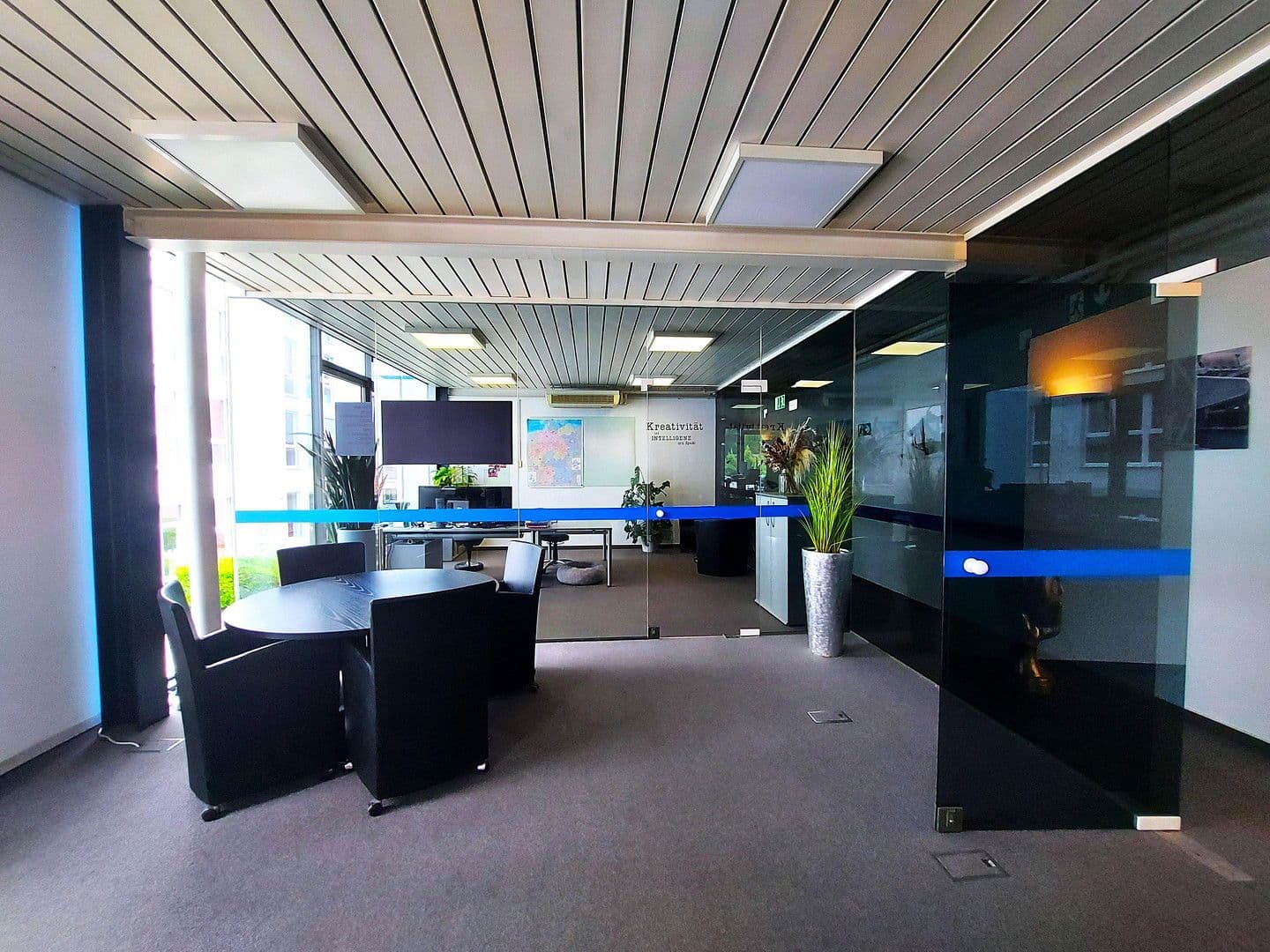 Prenájom kancelárie 840 m², Siemensstr. 26, Alzenau, Bavorsko Prenájom kancelárie 840 m², Siemensstr. 26, Alzenau, Bavorsko