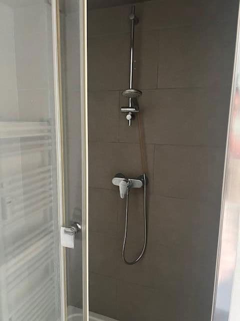 Prenájom bytu 3-izbový 66 m², Köln, Severné Porýnie - Westfálsko Prenájom bytu 3-izbový 66 m², Köln, Severné Porýnie - Westfálsko