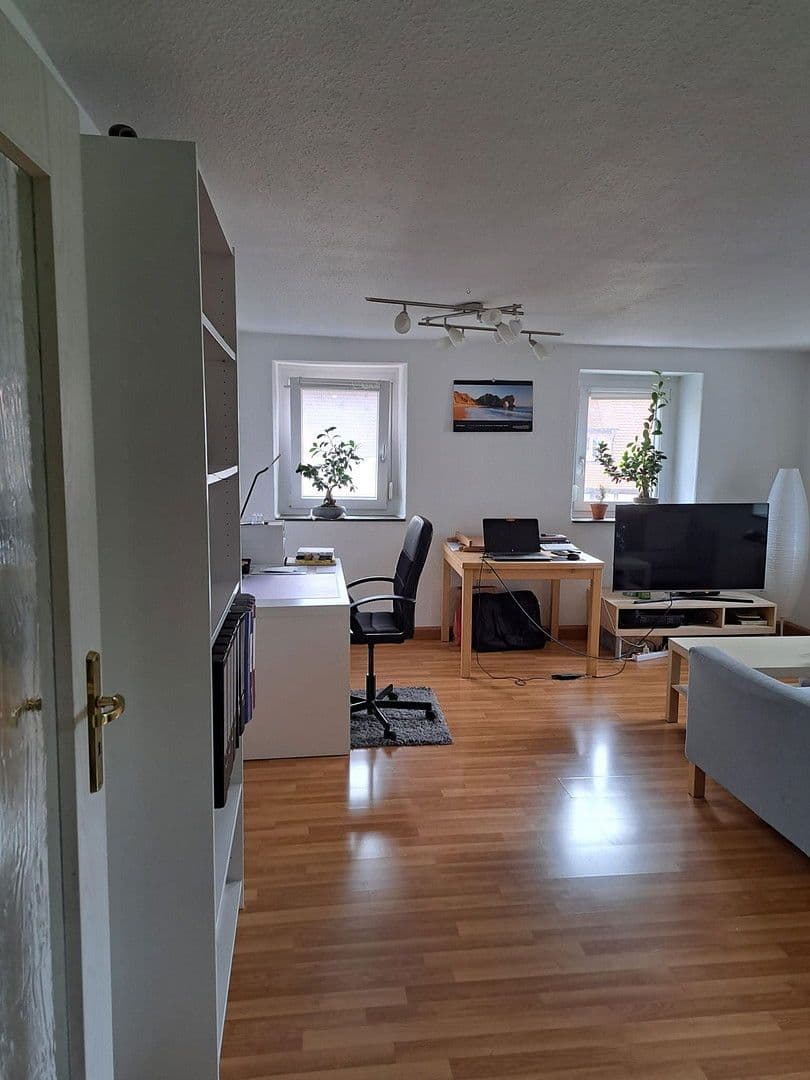 Prenájom bytu 2-izbový 57 m², Horb am Neckar, Bádensko-Wurttembersko Prenájom bytu 2-izbový 57 m², Horb am Neckar, Bádensko-Wurttembersko