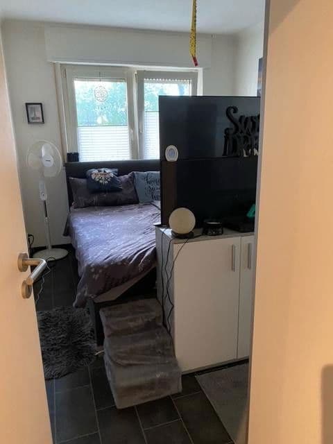 Prenájom bytu 3-izbový 63 m², Hitdorfer Str. 36, Langenfeld (Rheinland), Severné Porýnie - Westfálsko Prenájom bytu 3-izbový 63 m², Hitdorfer Str. 36, Langenfeld (Rheinland), Severné Porýnie - Westfálsko