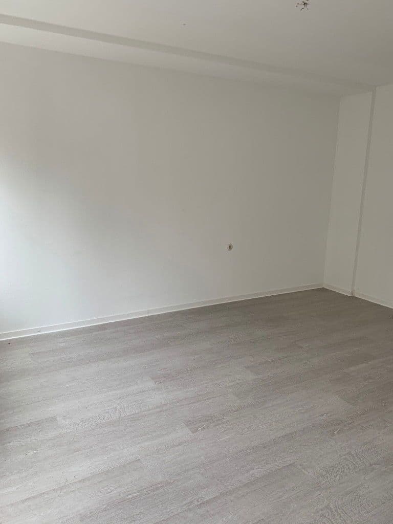 Prenájom bytu 2-izbový 56 m², Rosensteinstr. 8, Leinfelden-Echterdingen, Bádensko-Wurttembersko Prenájom bytu 2-izbový 56 m², Rosensteinstr. 8, Leinfelden-Echterdingen, Bádensko-Wurttembersko