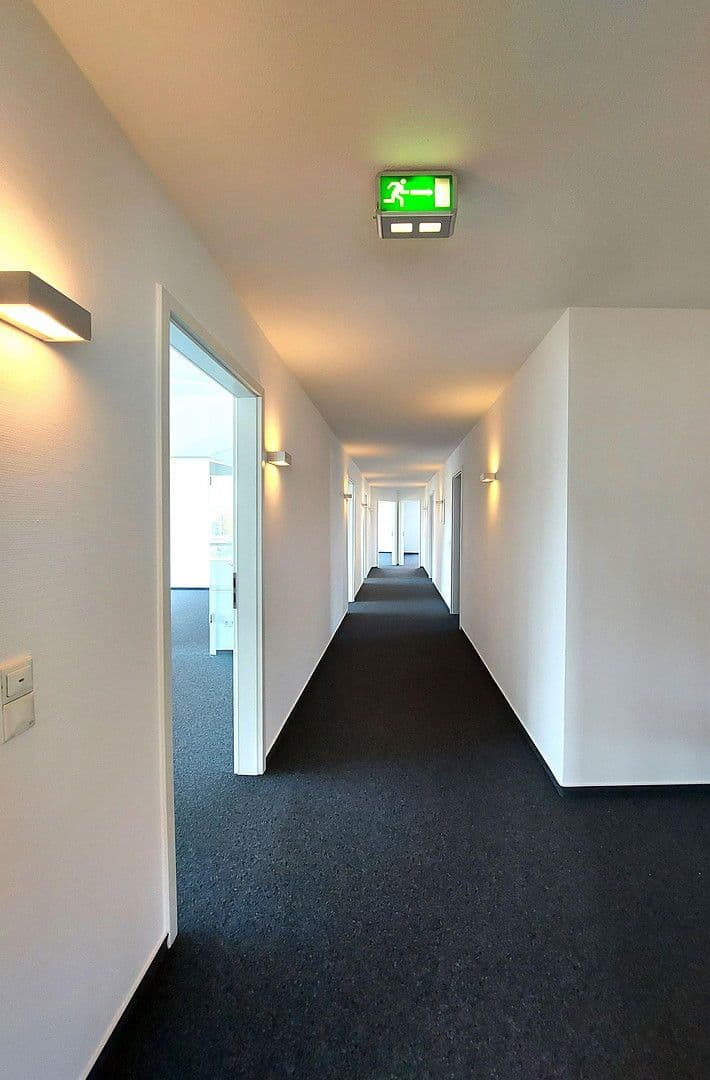 Prenájom kancelárie 3.510 m², Alzenau, Bavorsko Prenájom kancelárie 3.510 m², Alzenau, Bavorsko