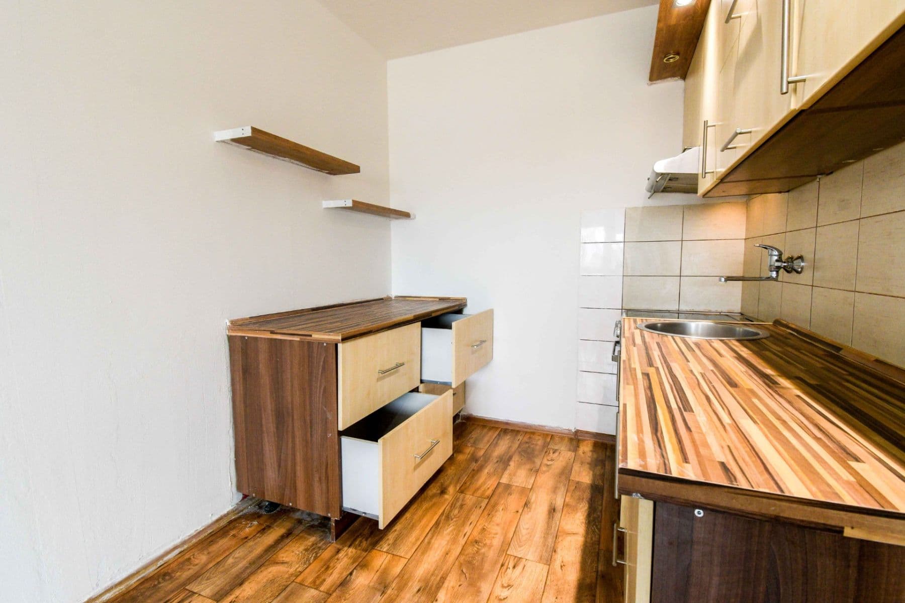 Predaj bytu 2-izbový 40 m², Nezvalova, Litoměřice, Ústecký kraj Predaj bytu 2-izbový 40 m², Nezvalova, Litoměřice, Ústecký kraj