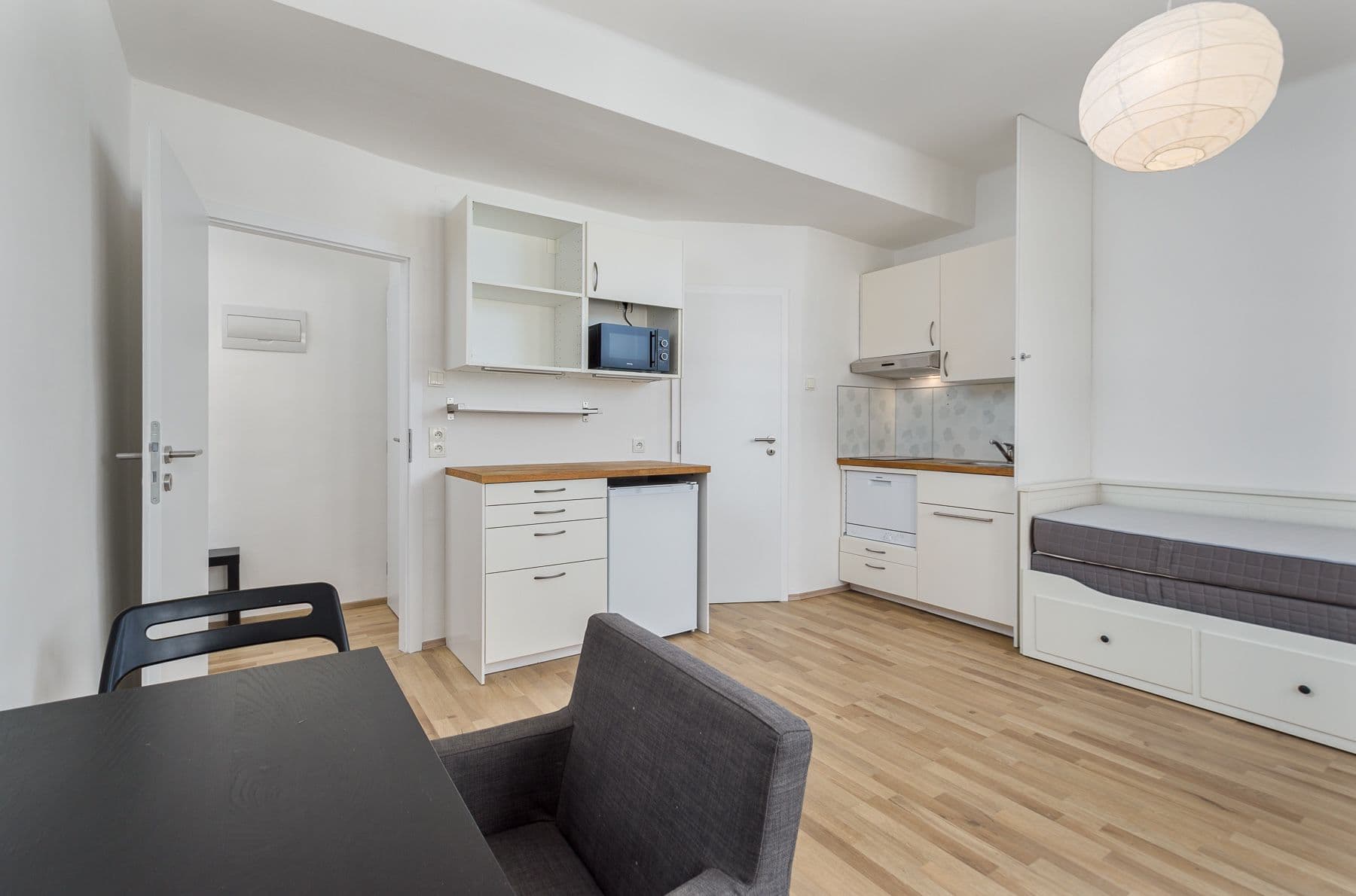 Prenájom bytu 2-izbový 43 m², Hartigova, Praha, Praha Prenájom bytu 2-izbový 43 m², Hartigova, Praha, Praha