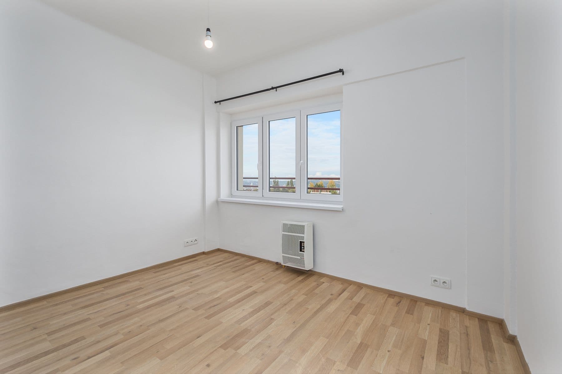 Prenájom bytu 2-izbový 43 m², Hartigova, Praha, Praha Prenájom bytu 2-izbový 43 m², Hartigova, Praha, Praha