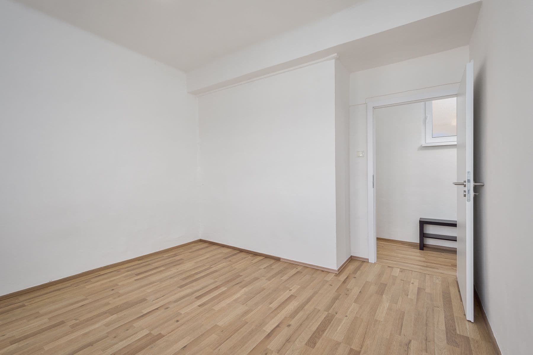 Prenájom bytu 2-izbový 43 m², Hartigova, Praha, Praha Prenájom bytu 2-izbový 43 m², Hartigova, Praha, Praha