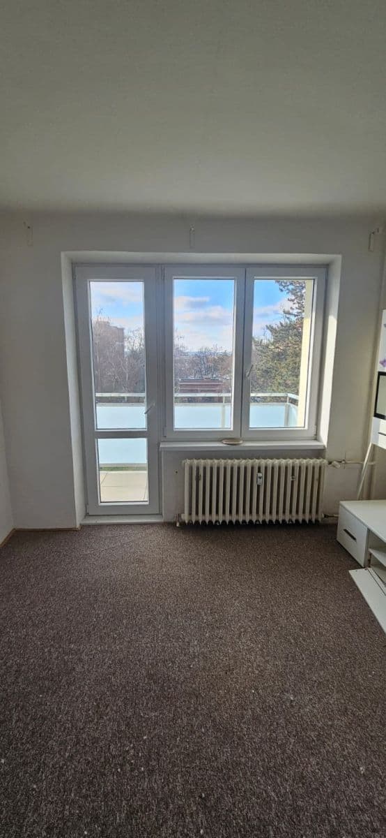 Prenájom bytu 2-izbový 58 m², Poděbradská, Praha, Praha Prenájom bytu 2-izbový 58 m², Poděbradská, Praha, Praha