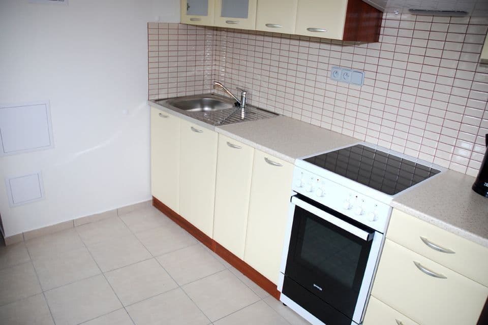 Prenájom bytu 2-izbový 45 m², Huberova, Praha, Praha Prenájom bytu 2-izbový 45 m², Huberova, Praha, Praha