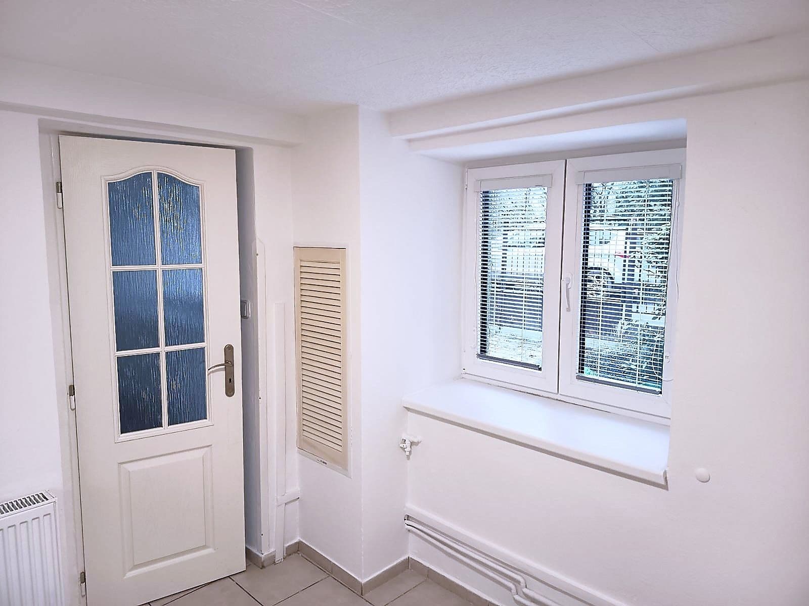 Prenájom bytu 2-izbový 45 m², Huberova, Praha, Praha Prenájom bytu 2-izbový 45 m², Huberova, Praha, Praha