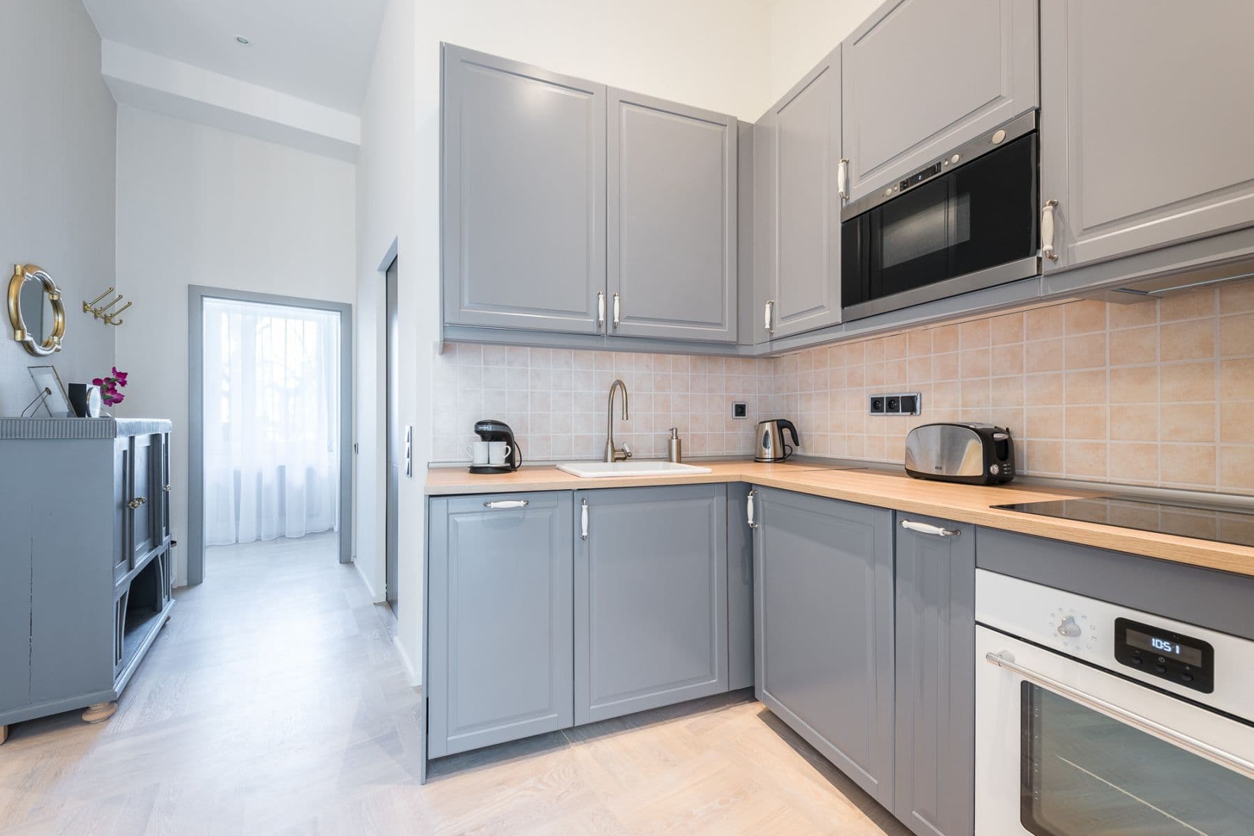 Prenájom bytu 31 m², Spálená, Praha, Praha Prenájom bytu 31 m², Spálená, Praha, Praha